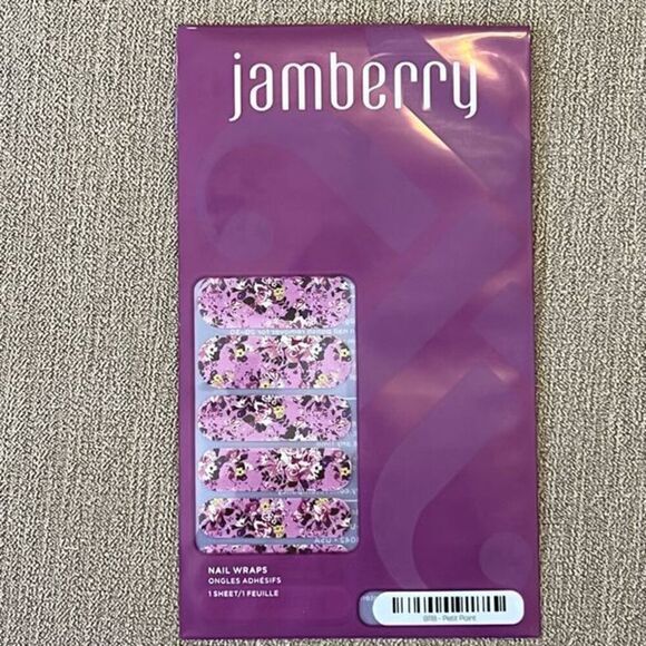 Bundle Sale 3 for $15 | Jamberry Nail Wrap (2) 1/2 Sheets - Picture 7 of 11